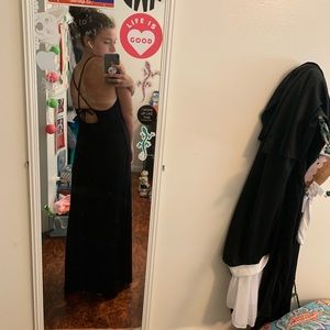 Black prom dress